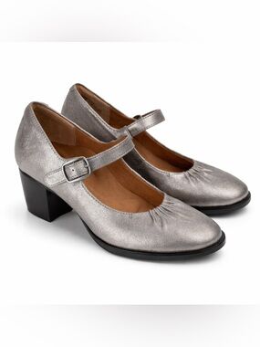 NEW AETREX SARA PUMP HEEL Silver Chunky Heel Mary Jane Shoes Sz 37 (US 7)